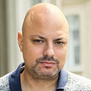 Meet your Posher, Thomas